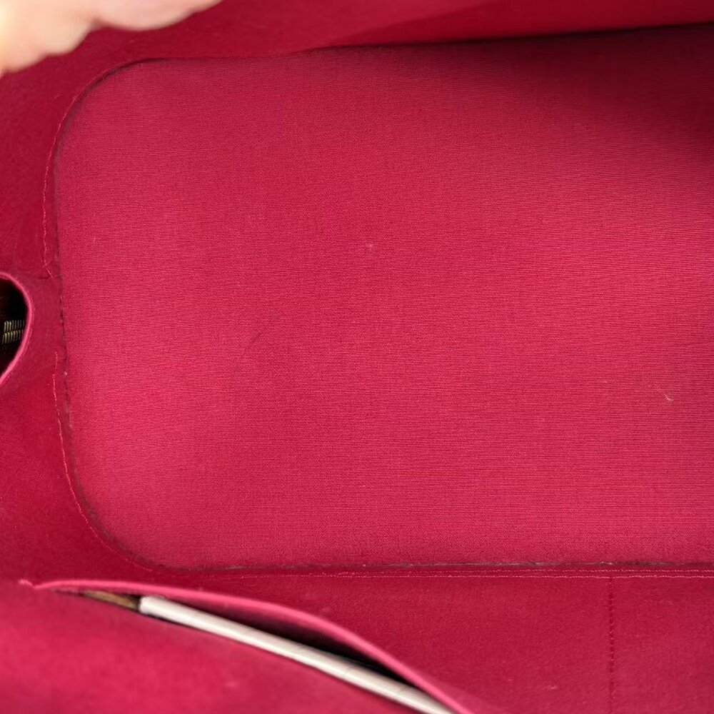Louis Vuitton Alma PM Bag in Red Vernis Pattern Leather with Classic Monogram - Picture 10 of 10